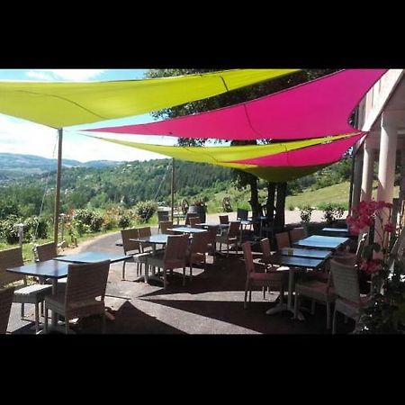 Lauz'Oustal Acomodação com café da manhã Montrodat Exterior foto