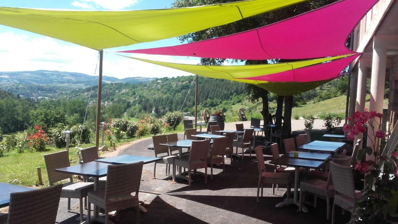 Lauz'Oustal Acomodação com café da manhã Montrodat Exterior foto